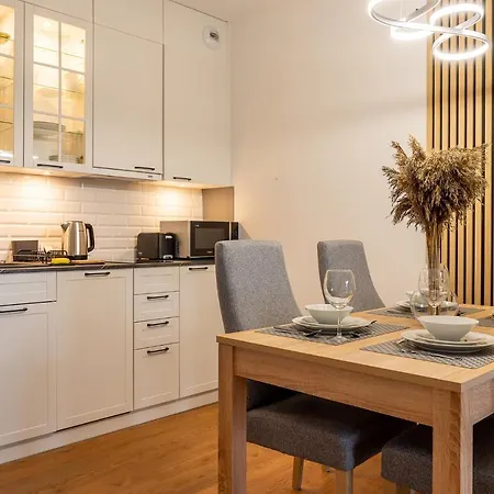 Pinea Sky Premium Z Widokiem Na Morze Ze I Basenem Przy Plazy *