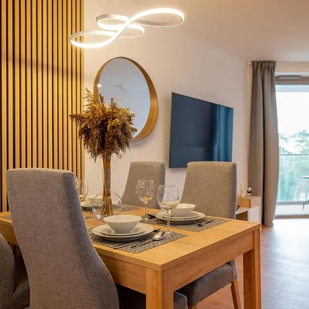 アパート Pinea Sky Premium Z Widokiem Na Morze Ze I Basenem Przy Plazy *