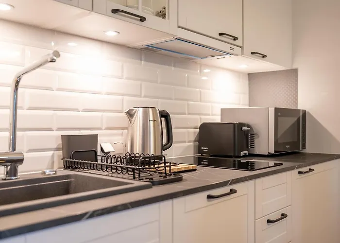 Apartament Pinea Sky Premium Z Widokiem Na Morze Ze I Basenem Przy Plaży